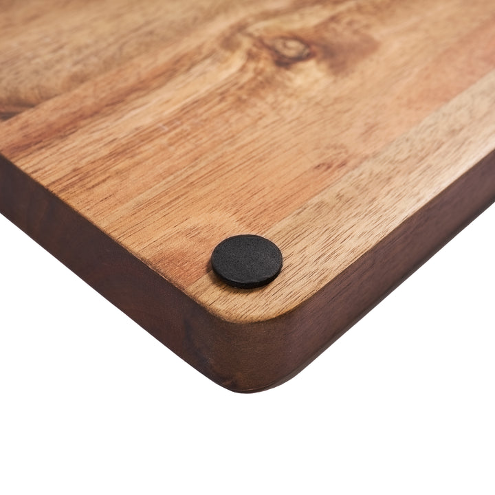 Carving & Cutting Board