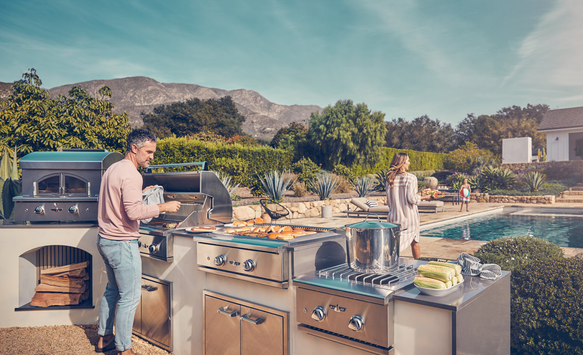 Delta Heat outdoor kitchen and cooking